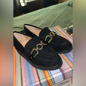 NEVER WORN